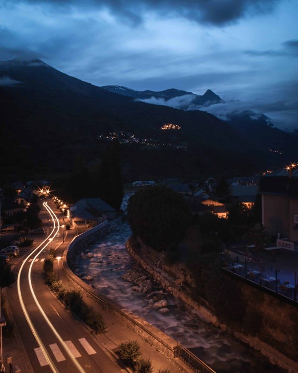 What's the Key to a Flavorful Vegan Jackfruit 'Pulled Pork' Sandwich?