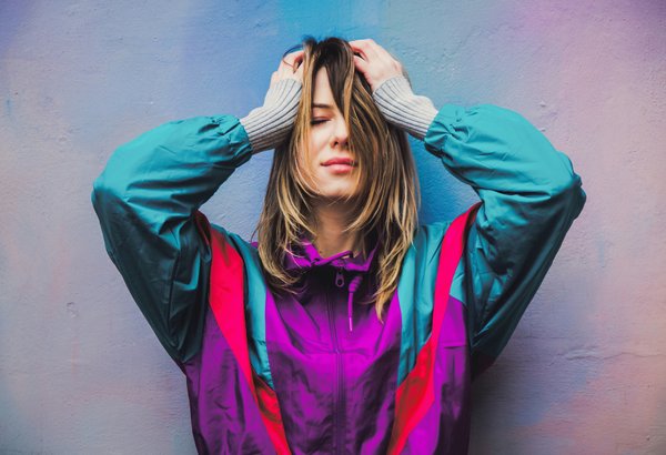 What's the Best Way to Match a Tweed Pencil Skirt with Contemporary Office Attire?